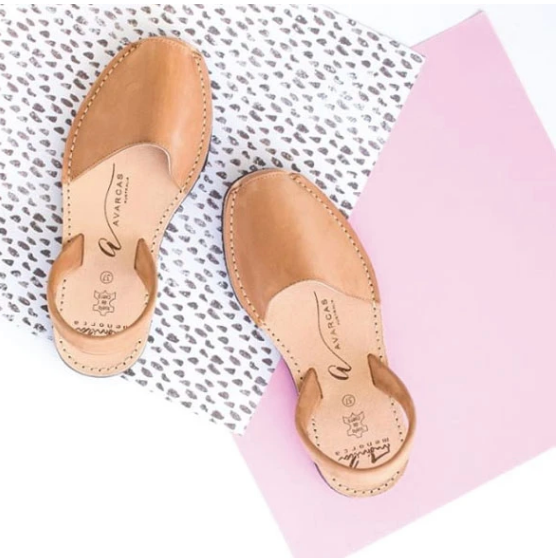 How to Clean your Avarcas Shoes